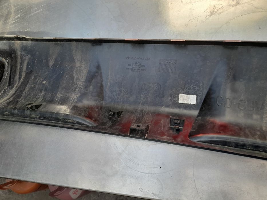 Броня задна  Спойлер киа Xсед Kia Xceed 100лв