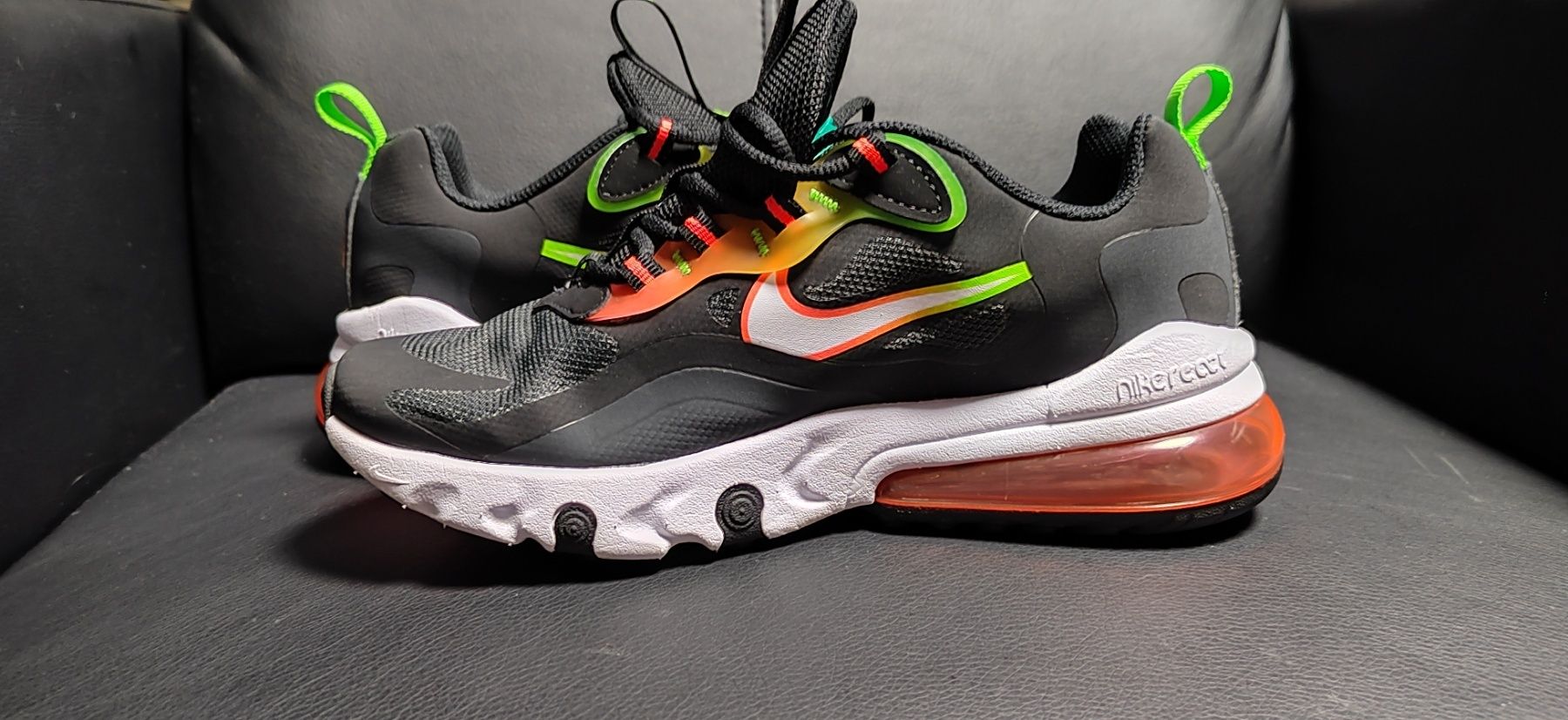 Nike Air Max 270 React GS, номер 37,5
