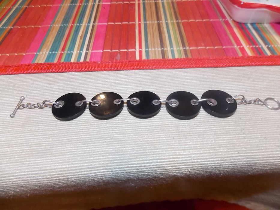 genti din piele manusa + accesorii argint = 250 lei