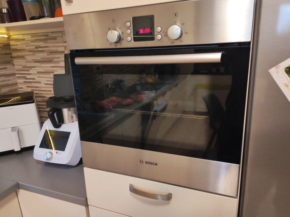 Cuptor electric incorporabil Bosch