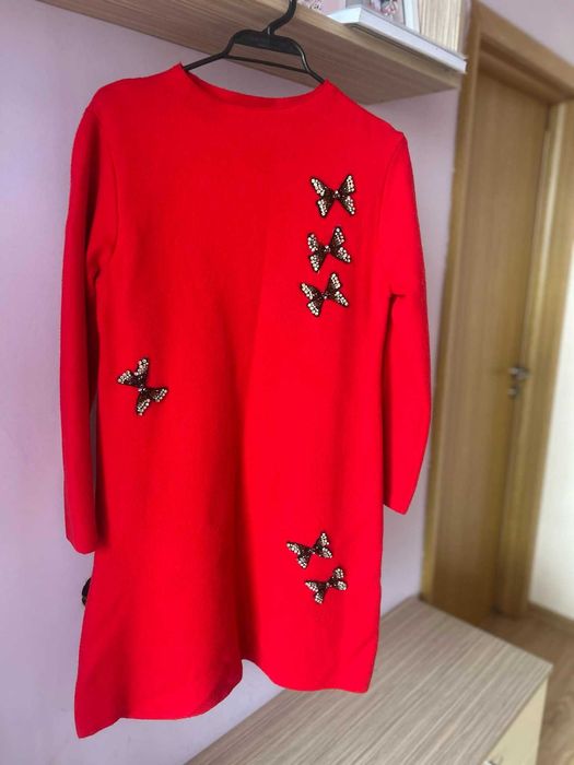 Елегантна дамска рокля