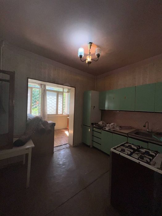 Чиланзар-5, метро Новза. Улучшенка. 3/2/4. 78м². Раздельные комнаты TL