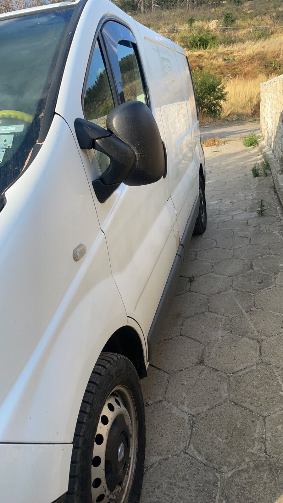 RENAULT TRAFIC В Много добро Състояние
