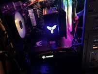 Ryzen 5 5600 rx580 8gb компютър