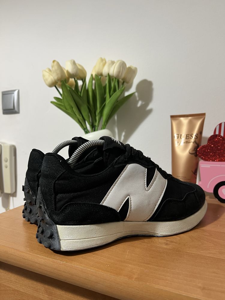 New Balance 327 размер 40