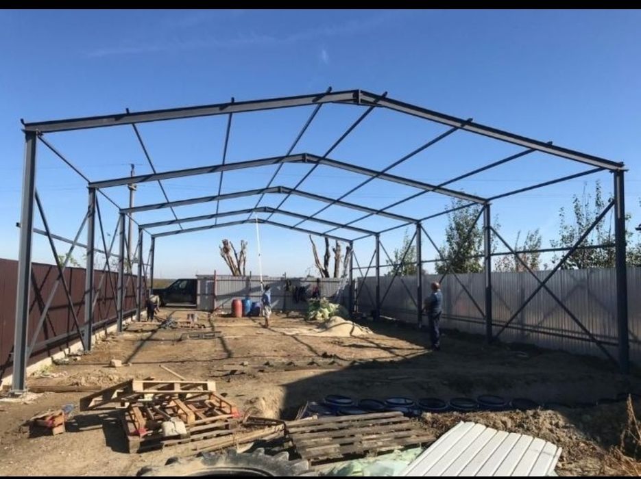 Vand Structura metalică hala 12m lățime 30m