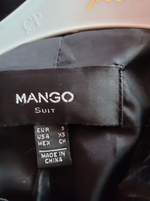 Geaca Mexton și Mango