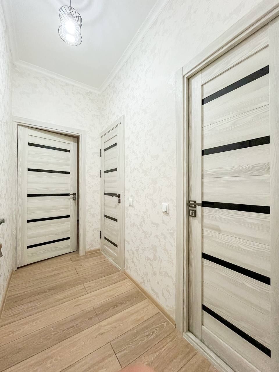 Продам квартиру Буюк ипак йули Художники 2/1/5 50м2
