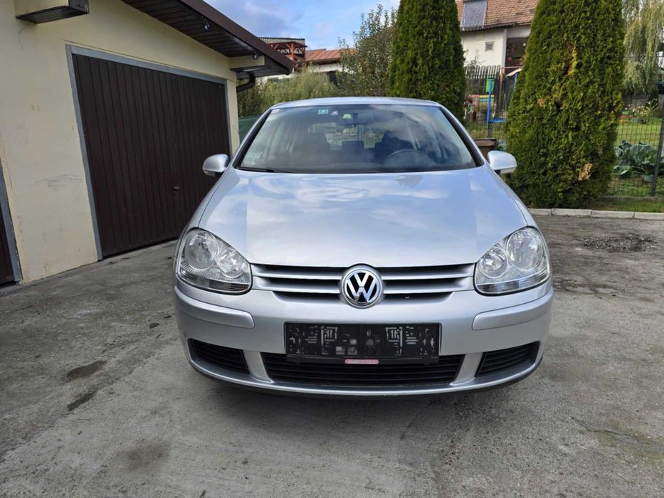 VW Golf 5 , 2007 ,1.4 benzina , 136000 km