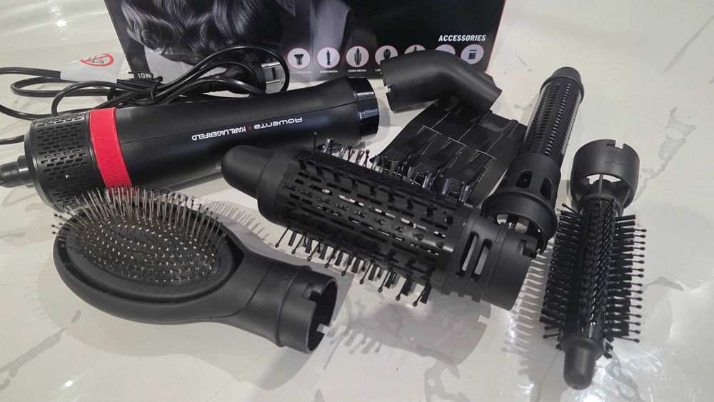 Електрическа четка за коса ROWENTA x KARL LAGERFELD Express Style