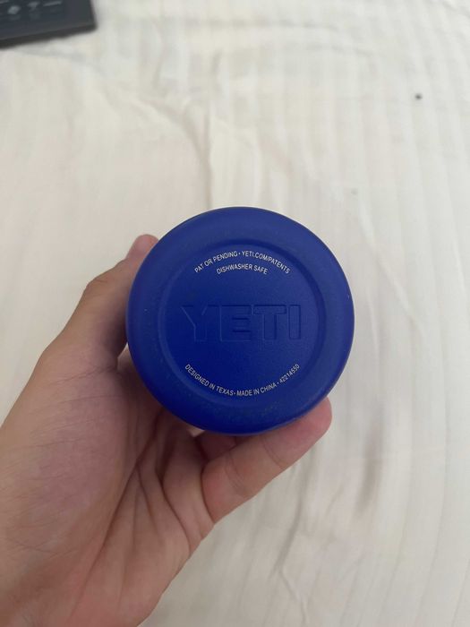 YETI термос/канче – син, оригинален