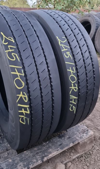 2 (4/6) Anvelope Continental 245/70 R17.5 M/S impecabile.