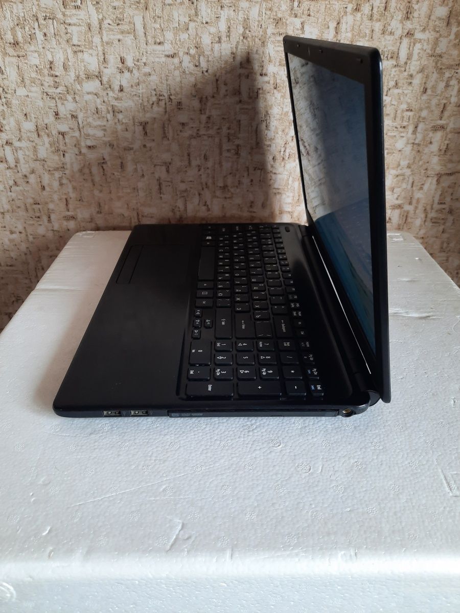 Acer aspire E1-572G o'yin va ish uchun