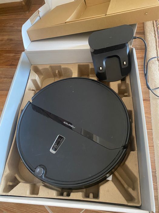 Продам робот пылесос