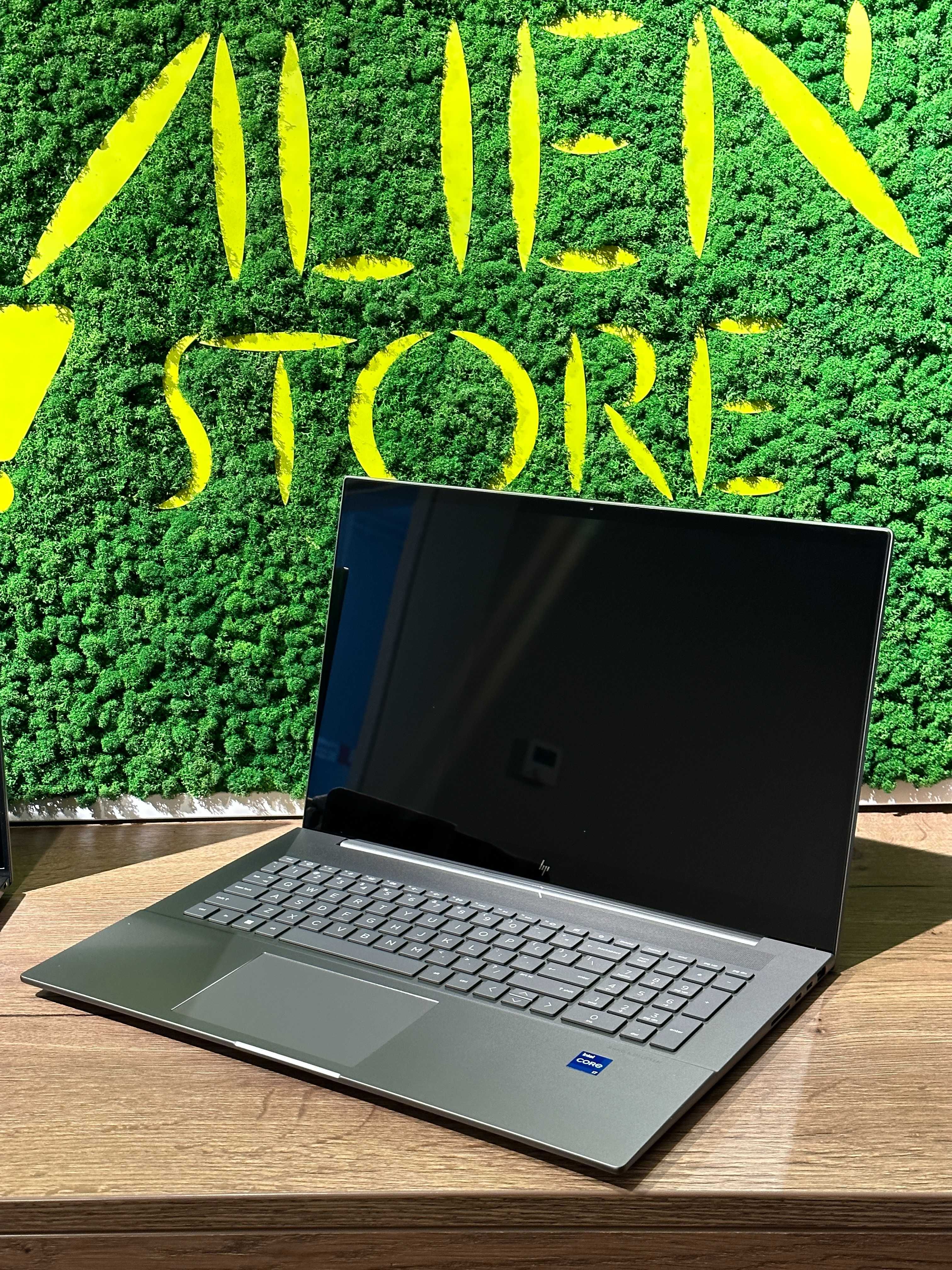 HP Envy 17 UHD 4K Intel i7-1355U 32GB Ram NVIDIA RTX 3050 4GB 1TB SSD