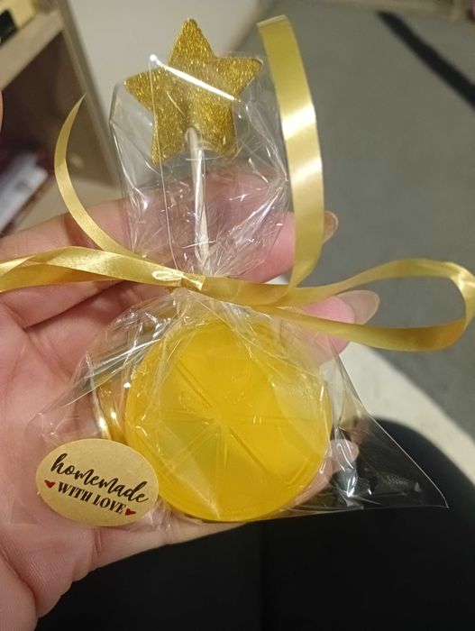 Натурални ръчно изработени сапуни