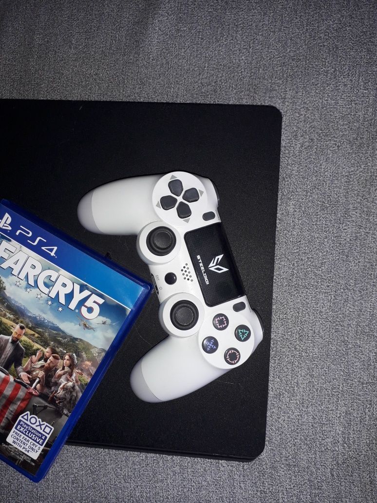 Consola Sony Playstation 4 PS4 Slim sigiliu intact 1 maneta și Far Cry