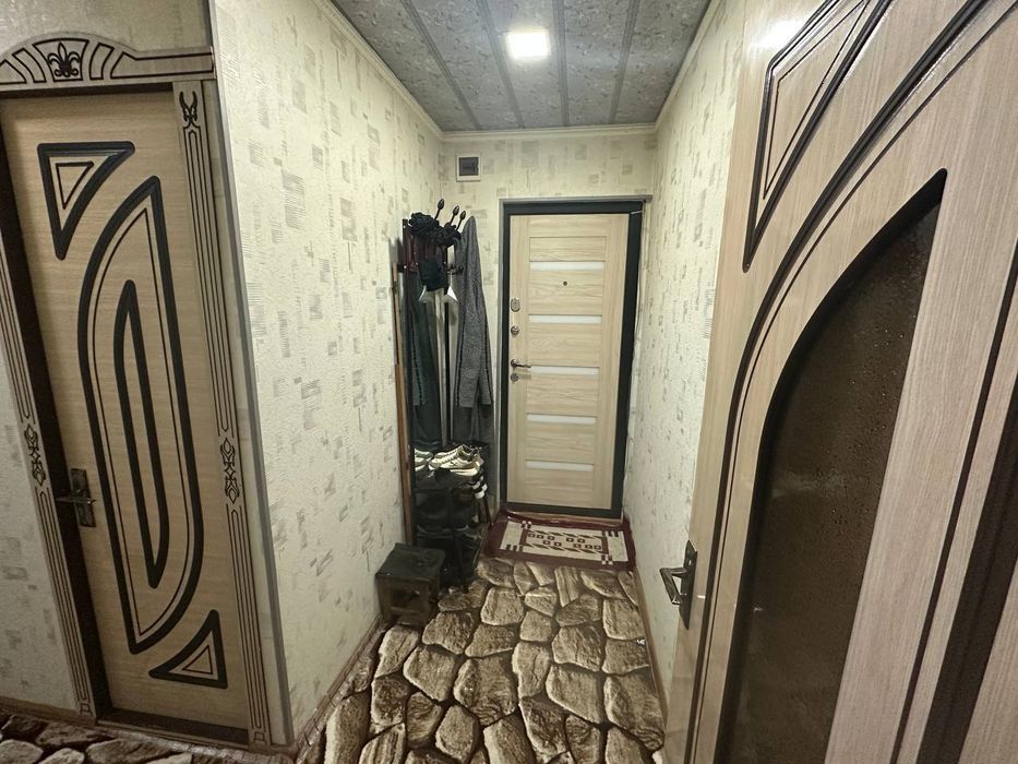 37 000$ Срочна 4 МК 2 хонали 2-кават 4 каватли Уй уртада жойлашган