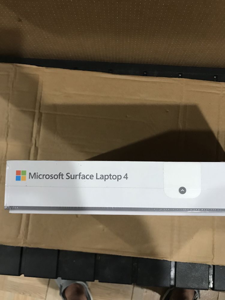 Microsoft Surface Laptop 4 13.5-Inch.512 GB.Nou Sigilat !!