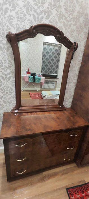 Спальный гарнитур Виктория в классическом итальянском стиле