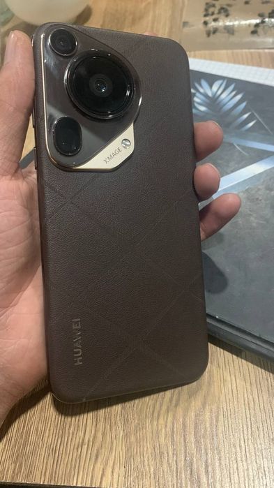 Pura 70 Ultra 16/512Gb
