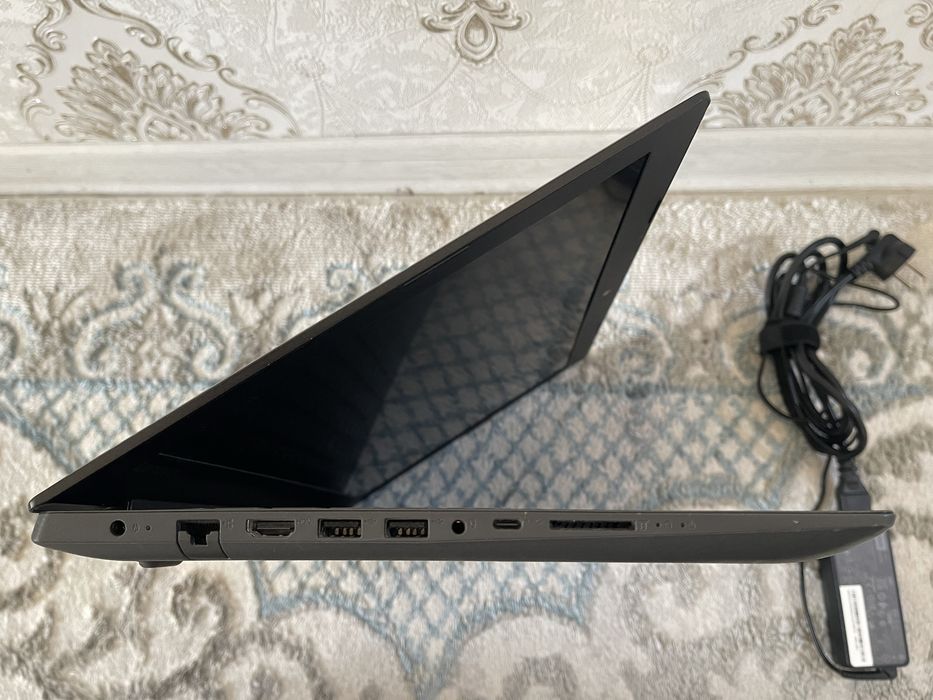 Продам ноутбук Lenovo Ideapad 330-15