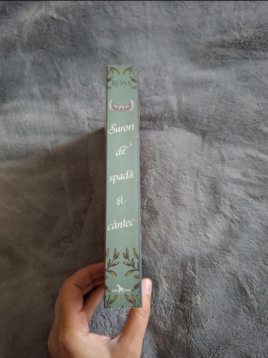 Surori de spada si cantec