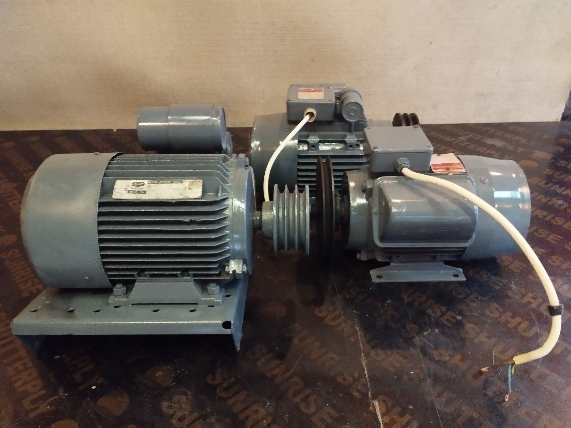 Големи монофазни мотори ,двигатели,2,5KVA и внос от Англия