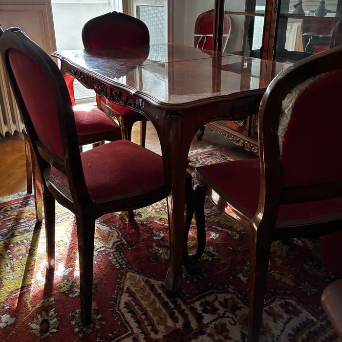 Masa extensibila min 160-max 210 cm bonus 6 scaune