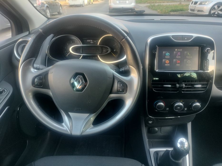 Renault Clio 2015 1.5 diesel 90cp recent adus