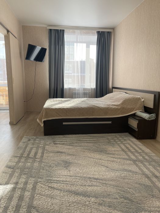 СВОБОДНА! сдам 1 комнатную, Жана кала по часам, посуточно