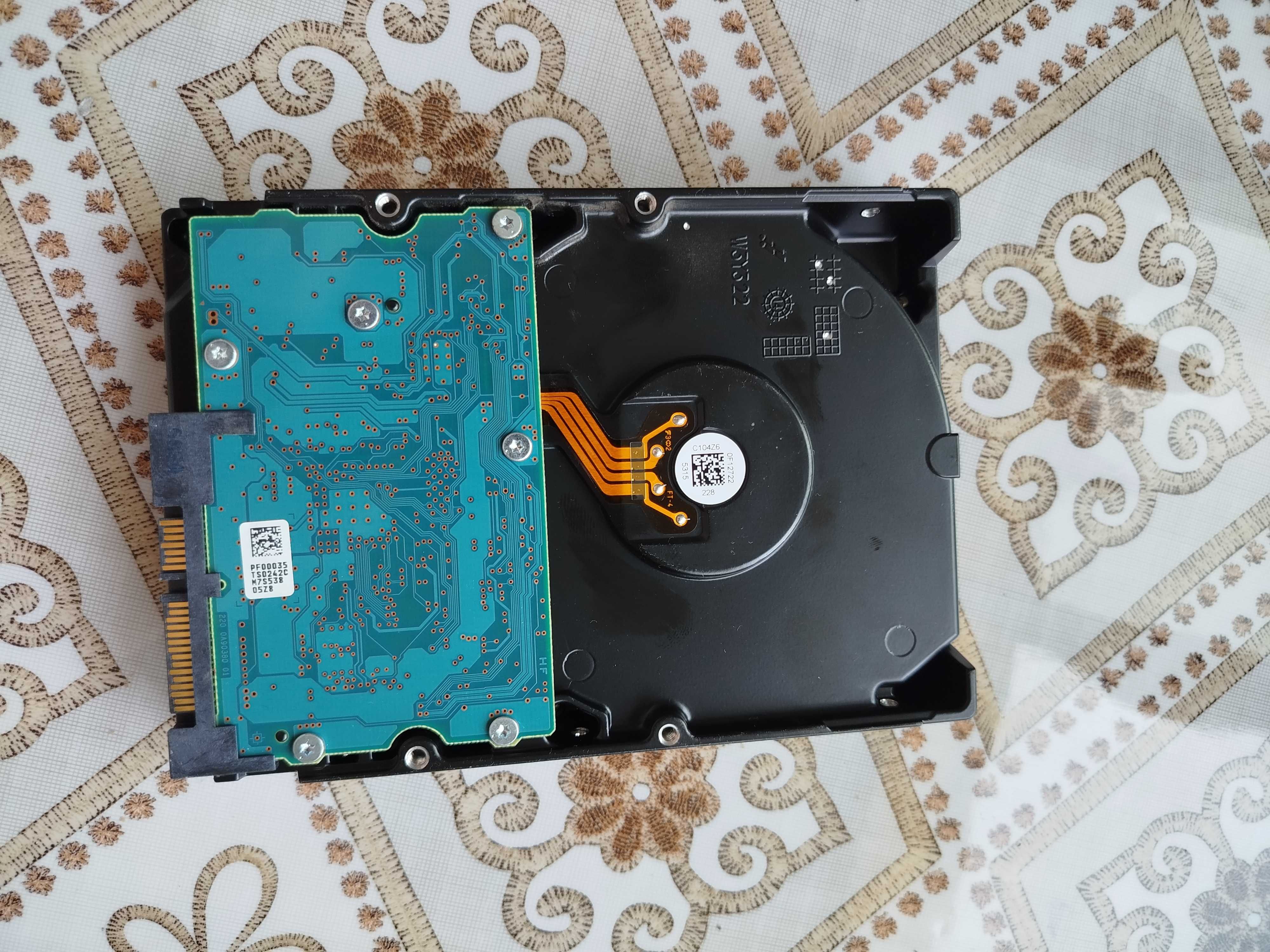 Жёсткий диск Toshiba на 2tb