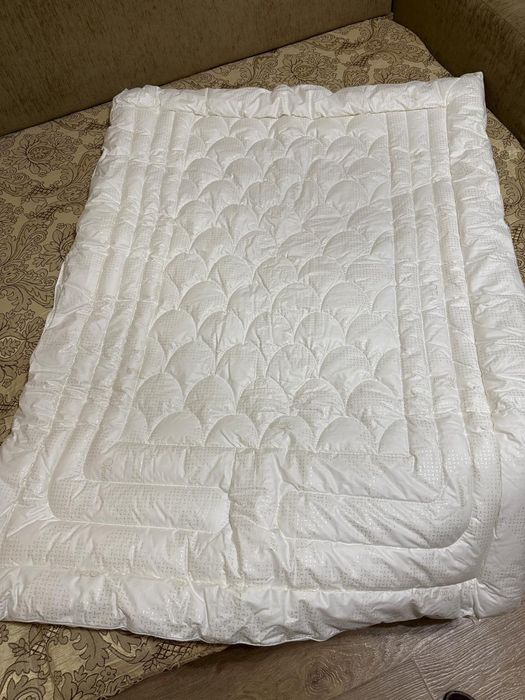 Продам одеяло детское