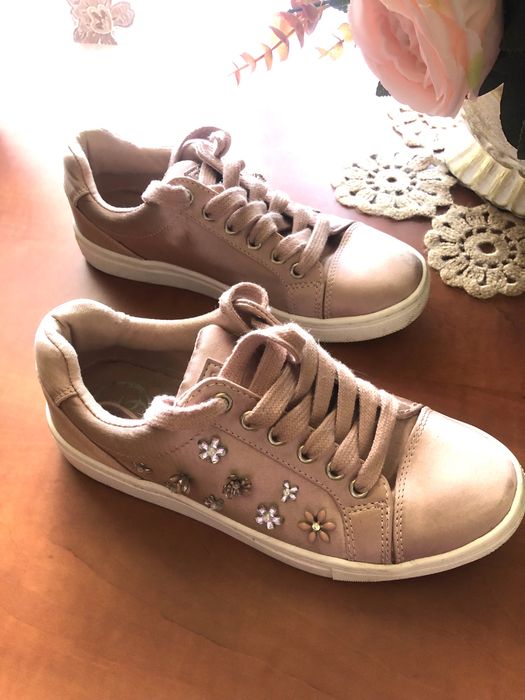 Tenisi Guess originali