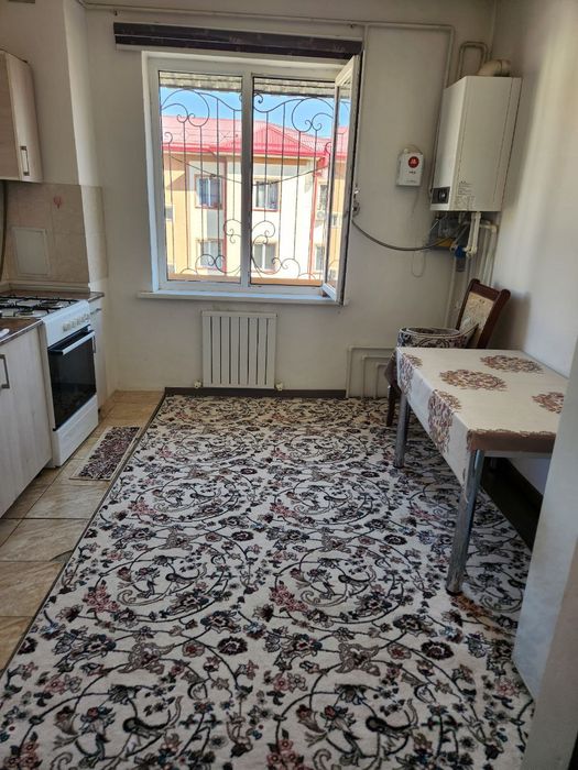 Срочно продается 3/5/5 в Яшнабадском районе на УзБум в  Обод макон