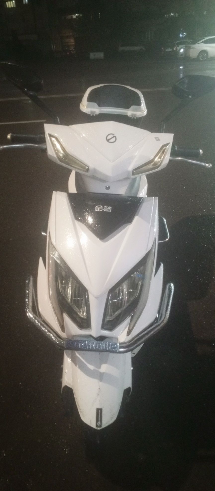 Skuter holati yaxshi elektr