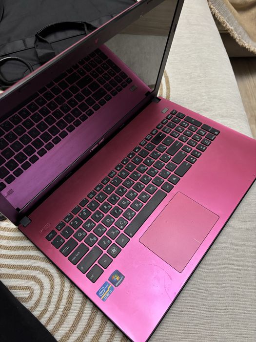 Продам ноутбук ASUS, Intel Core i3