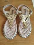 Сандали Michael Kors и сникърси Custome national
