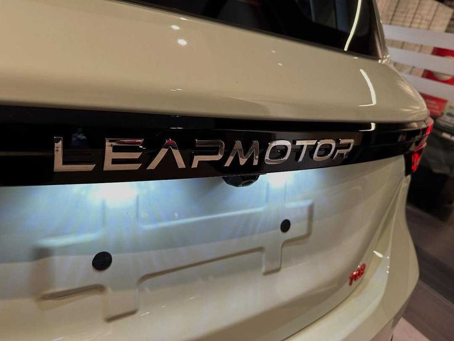 Leapmotor T03 ajoyib yanglik 1yildan 4yilgcha bo'lib to'lash !!