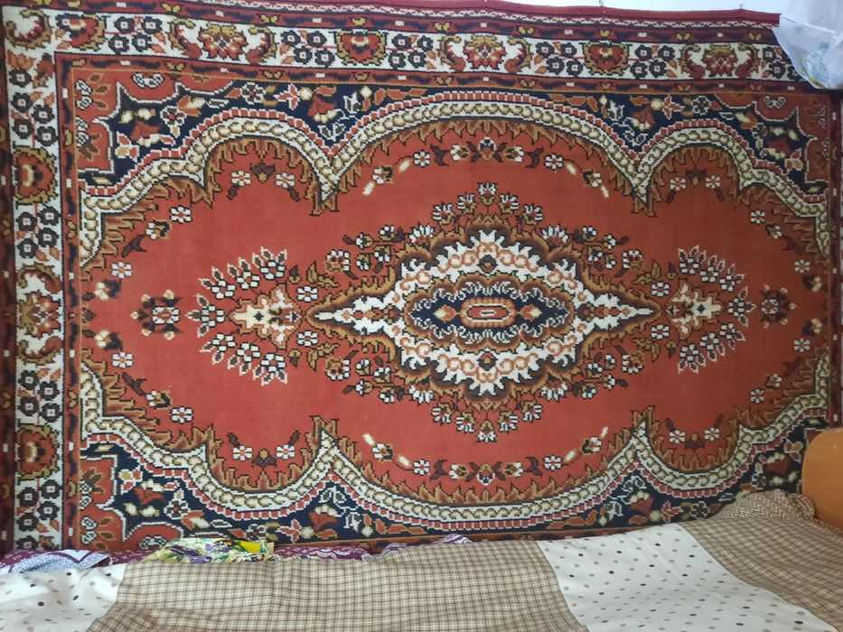 Продам ковер и паласы