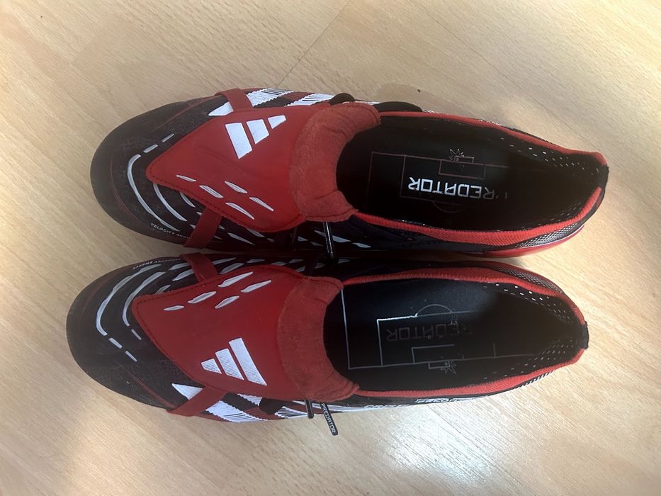 Ghete fotbal Adidas Predator Elite