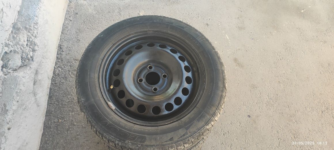 15 Diska balon aybi yuq yaxshi xolatda turibdi