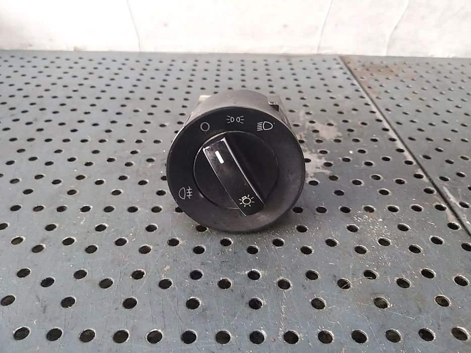 Bloc lumini vw transporter t5 6q0941531b