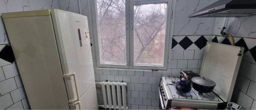 Срочно! 2в3 комнатная квартира около паруса