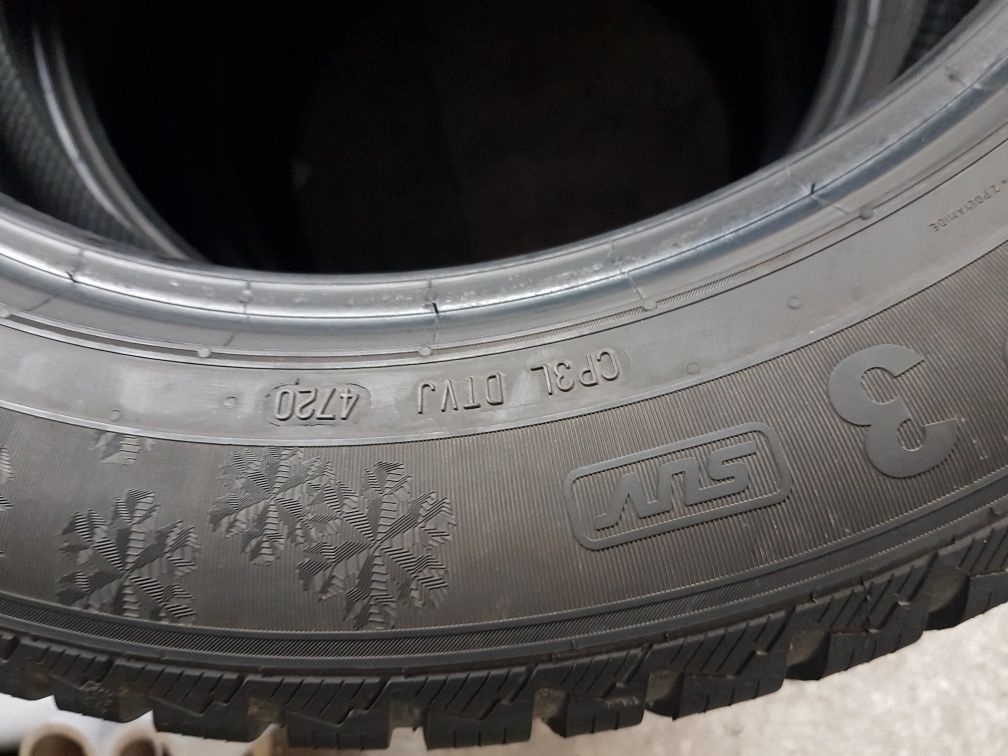 Semperit 235/55 R18 104H M+S iarnă