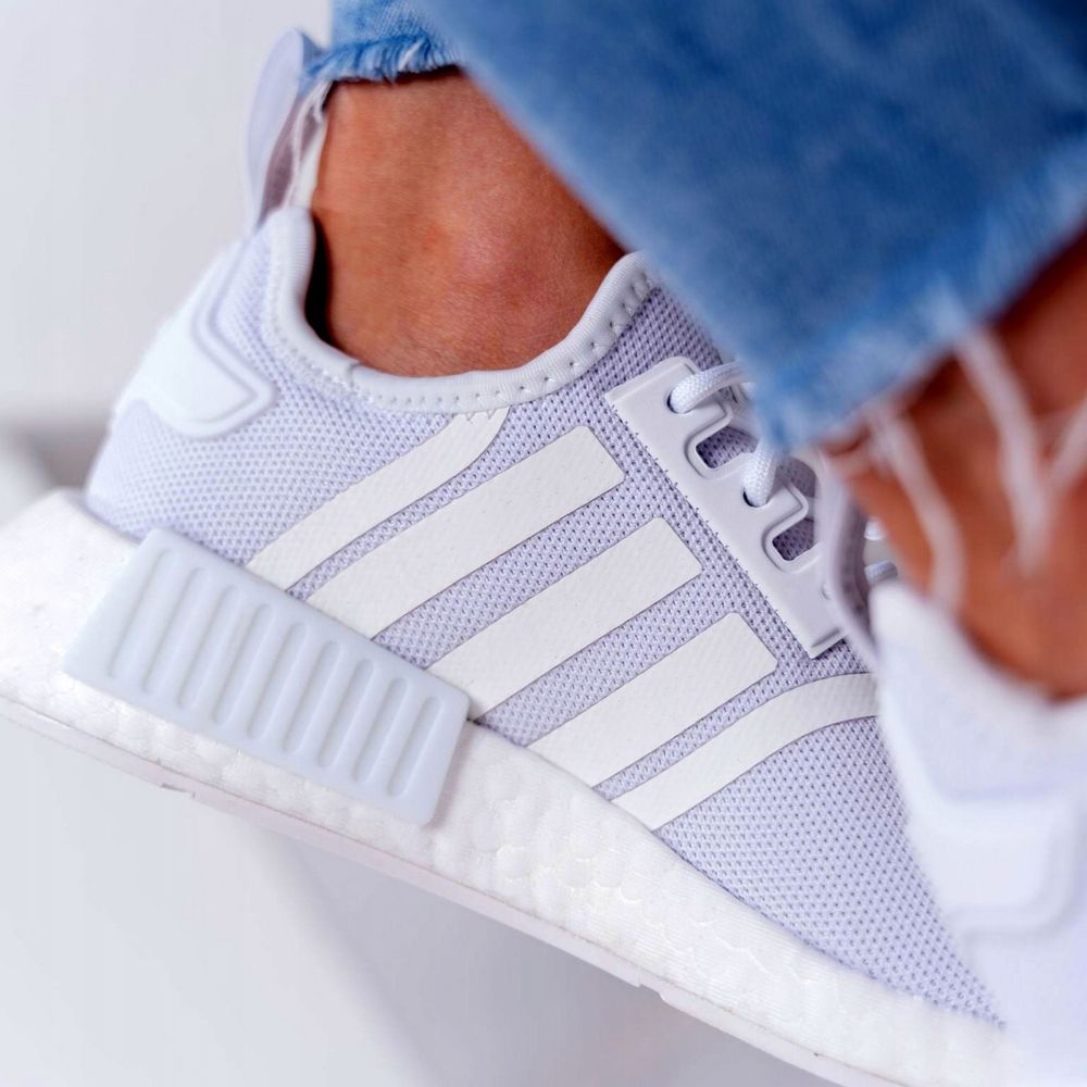 Adidas NMD_R1 - ОРИГИНАЛНИ дамски маратонки 38,5/40