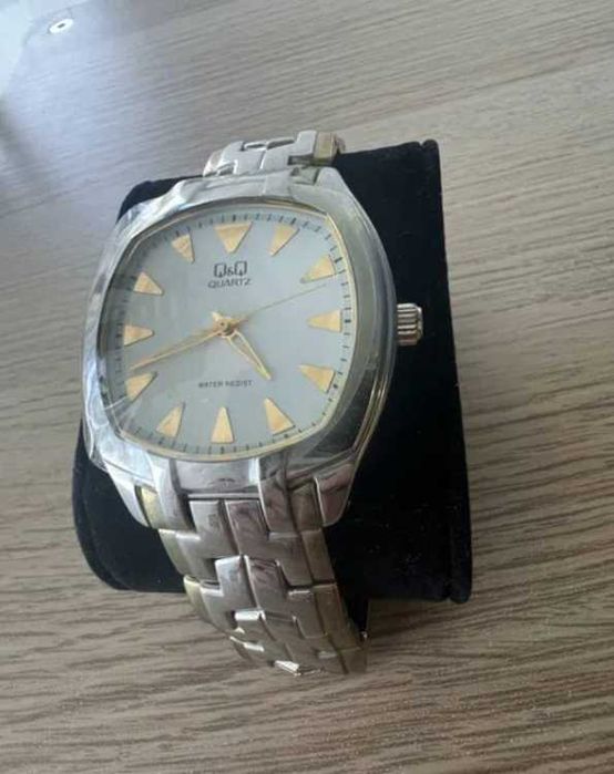 Ceas elegant barbatesc Q&Q