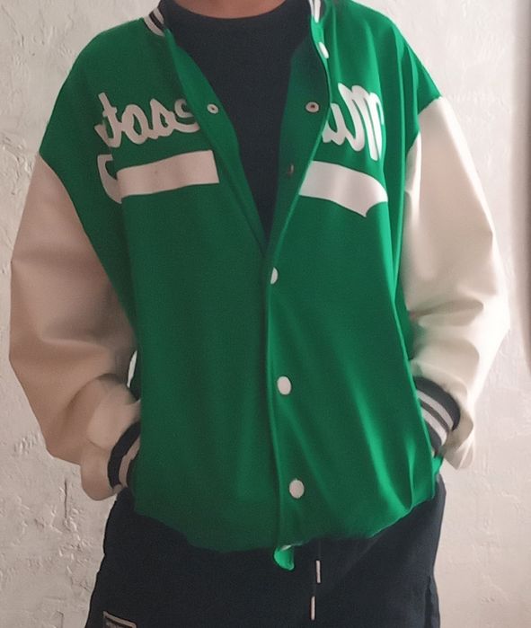 . Продам  бомбер .