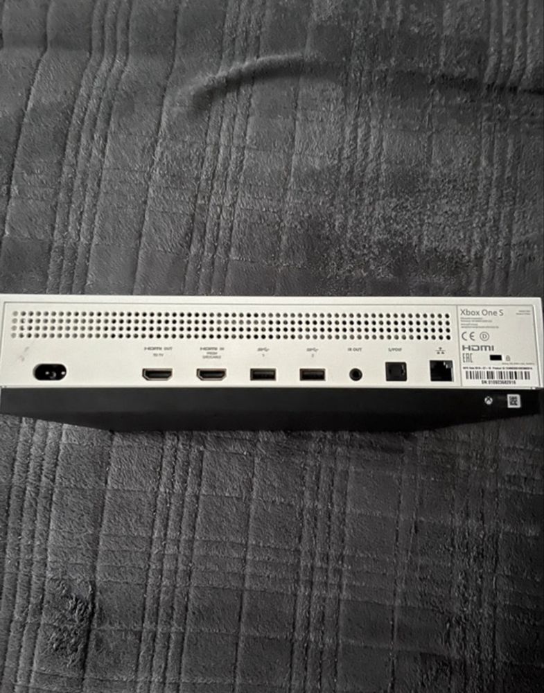 Xbox One S 1TB HDD