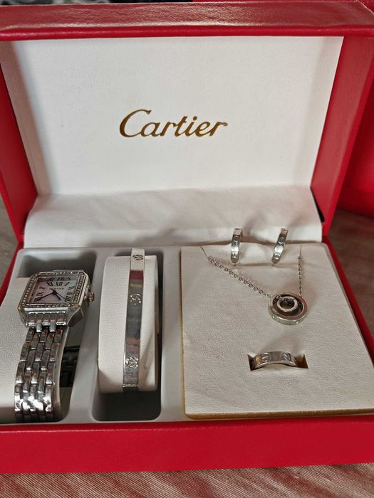 Set ceasuri dama CARTIER si DIOR